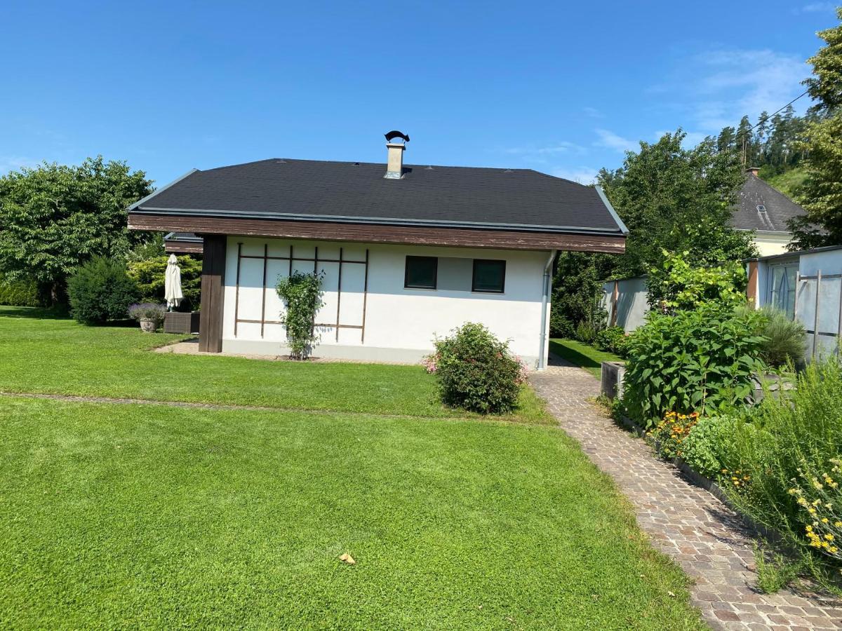 V Gemuetliches Gartenhaus Smihel nad Pliberkom Extérieur photo