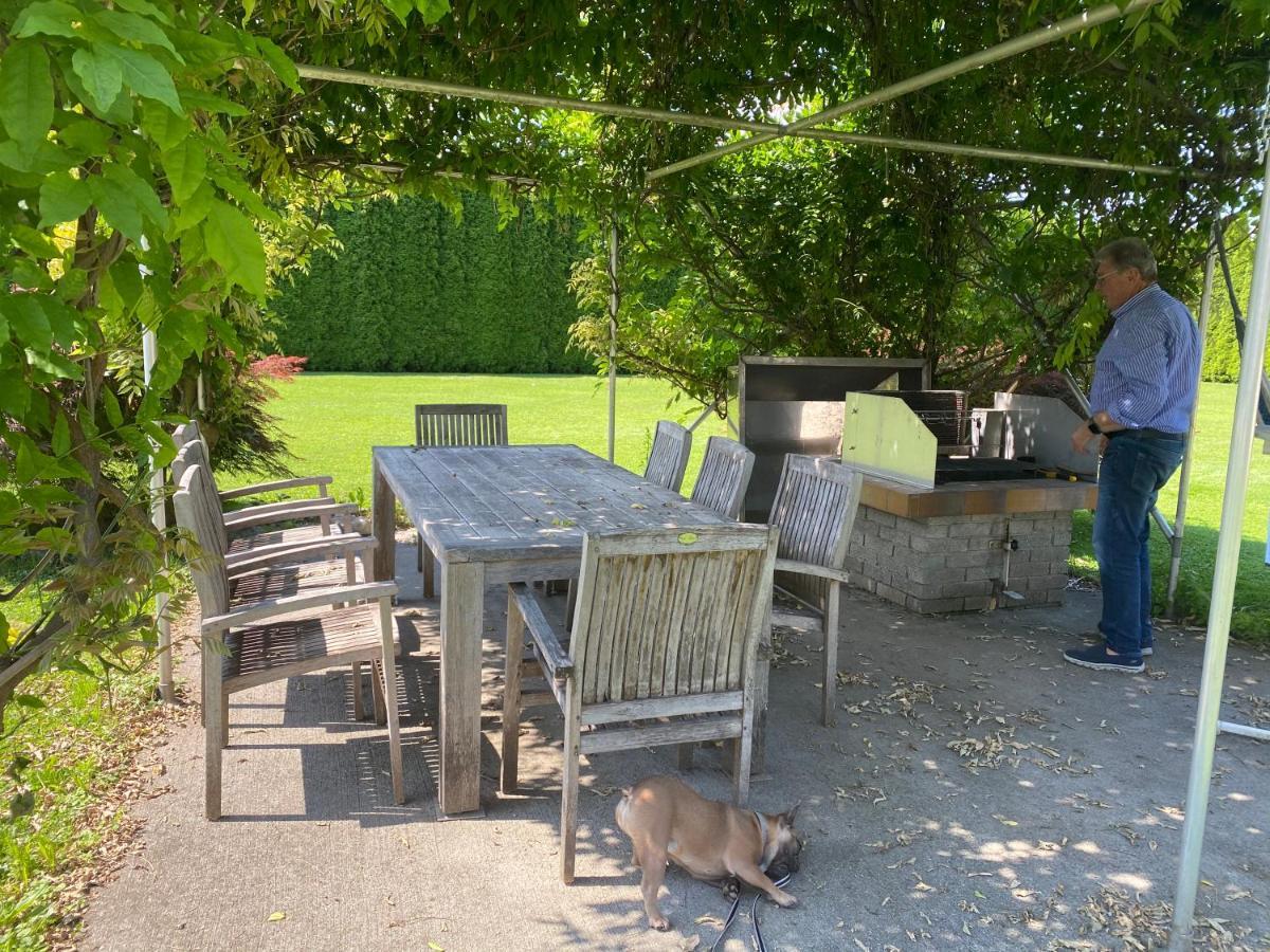 V Gemuetliches Gartenhaus Smihel nad Pliberkom Extérieur photo